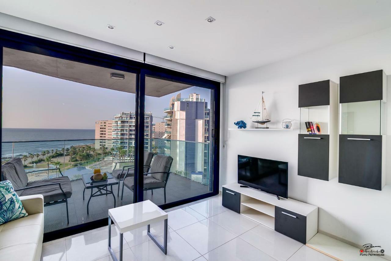 Torrevieja - Punta Prima Sea Senses Apartman Kültér fotó