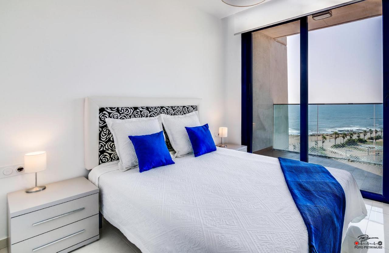 Torrevieja - Punta Prima Sea Senses Apartman Kültér fotó